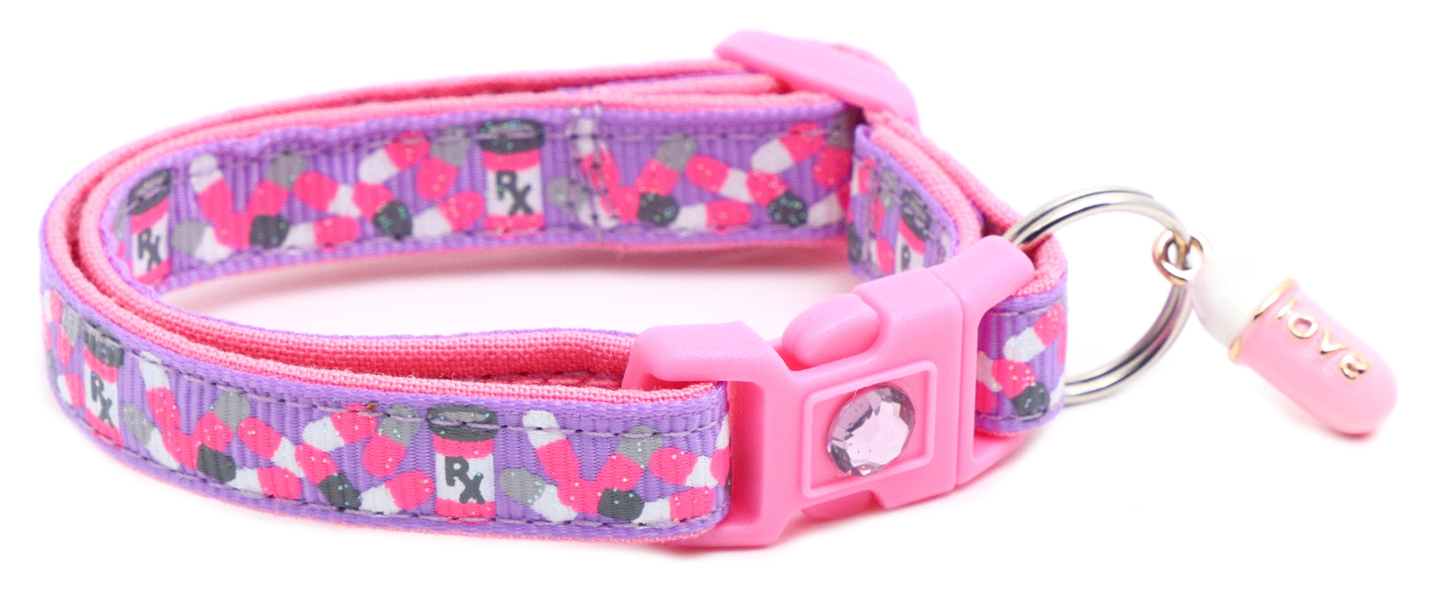 Handmade Pills Breakaway Cat Collar in reinforced cotton with adjustable sizes and breakaway clip for safety.